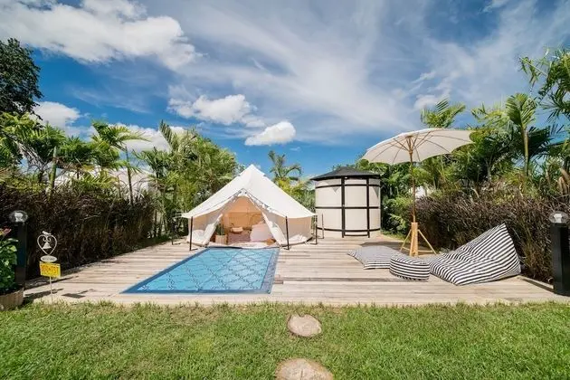 Tent Garden View