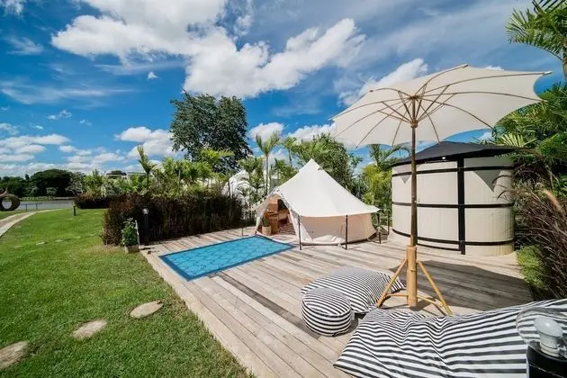 Tent Garden View