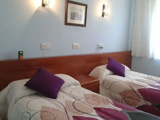 Tek Büyük veya İki Ayrı Yataklı Oda