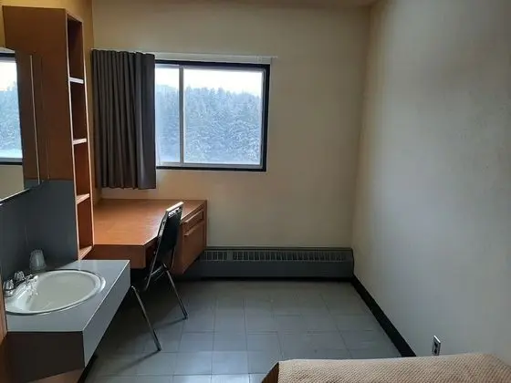 Standard Oda, 1 Tek Kişilik Yatak, Ortak Banyo