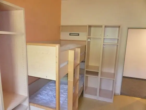 Basic İki Ayrı Yataklı Oda, Ortak Banyo