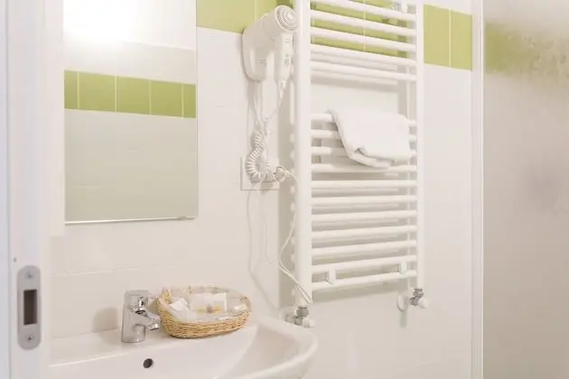 Tek Büyük veya İki Ayrı Yataklı Oda