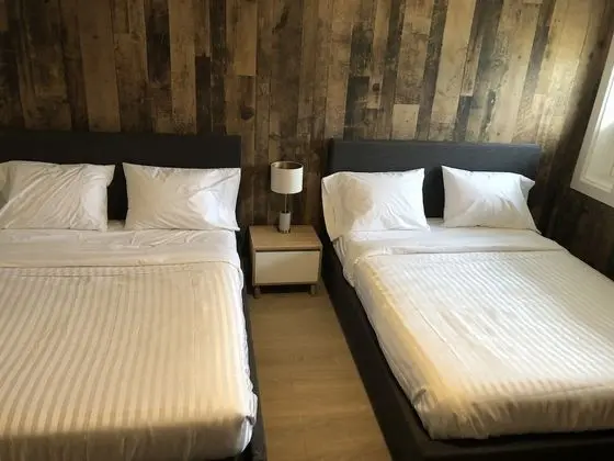 Premium Oda, 2 Büyük (Queen) Boy Yatak