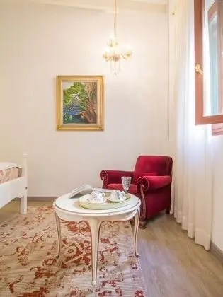 Superior Tek Büyük Yataklı Oda