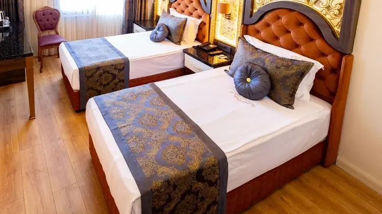 Deluxe İki Ayri Yatakli Oda