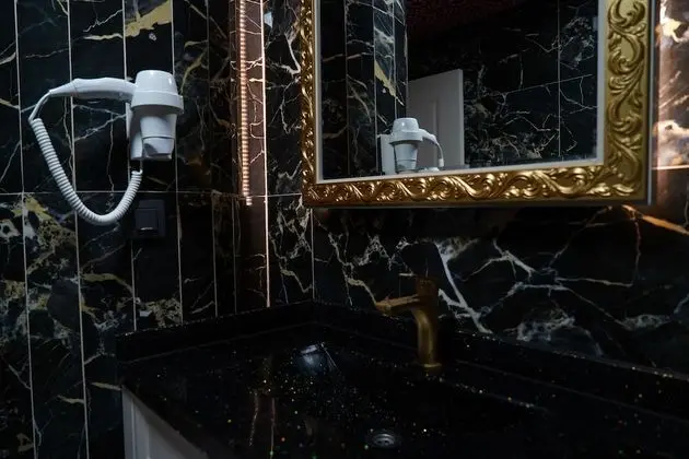 Tek Büyük Yataklı Deluxe Oda