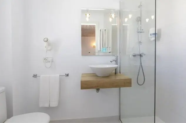 Tek Büyük Yataklı Oda, 2 Tek Kişilik Yatak, Balkon