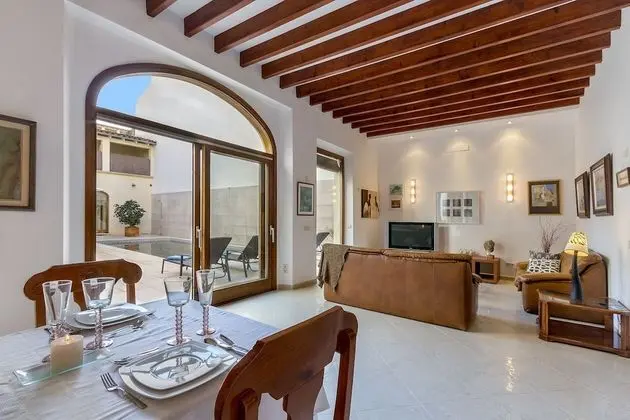 Villa, 4 Yatak Odası, Kişiye Özel Havuzlu