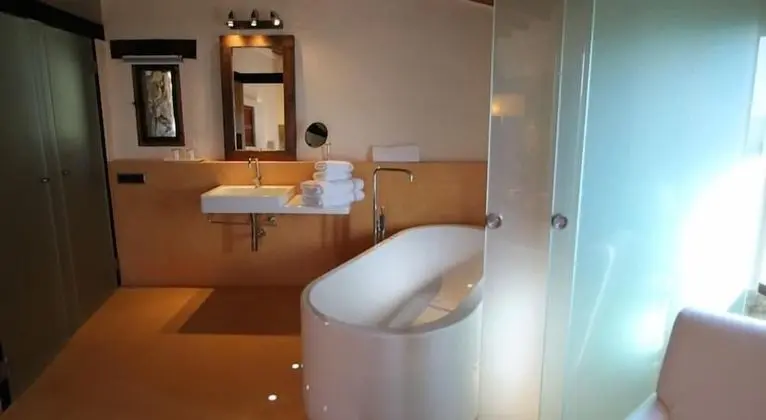 Junior Süit, 1 En Büyük (King) Boy Yatak