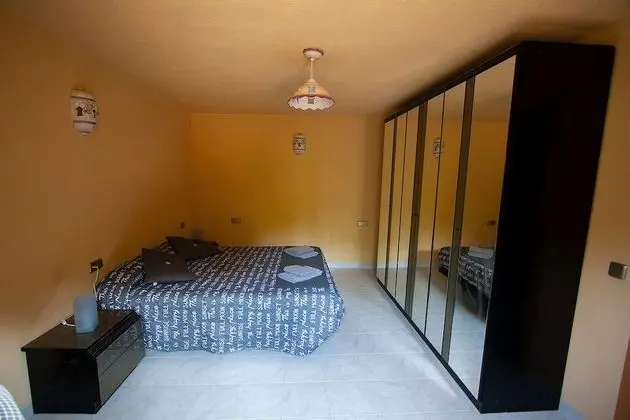 Ev, 5 Yatak Odası, Bahçe Manzaralı