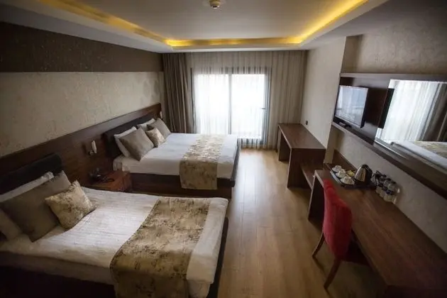 Aile Odası, Şehir Manzaralı, Balkonlu