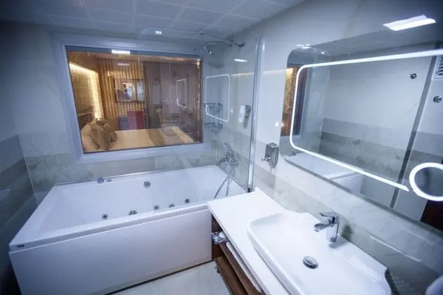 Grand Deluxe Suite-Jakuzili, Şehir Manzaralı, Jakuzili