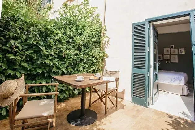 Standard Tek Büyük Yataklı Oda, Veranda (with Spa access)