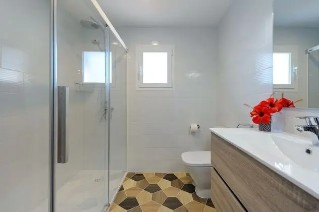 Villa, 4 Yatak Odası, Kişiye Özel Havuzlu