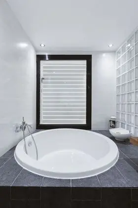 Villa, 4 Yatak Odası (Villa Moderna con Piscina)
