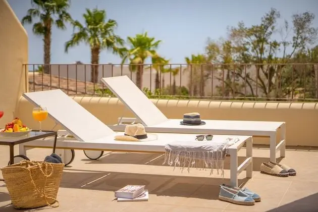 Tek Kişilik Oda, Balkon, Bahçe Manzaralı
