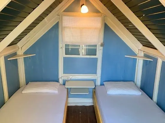 Standart 2 yataklı Bungalov - Ortak Banyo ve Fanlı