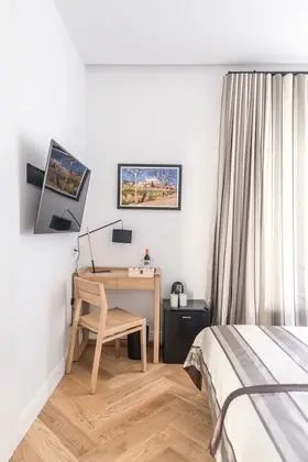 Junior Oda, Balkon
