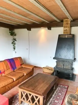 Üç Kişilik Oda, Bahçeli (Del huerto)