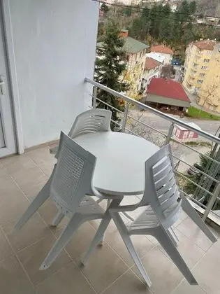 https://images.odamax.com/img/1024x768/odamax/image/upload/ZmlsZU5hbWU9NUNCMkMwMDktNTM2Qi00M0IxLThEQkMtNTQyMjQ0QzVEREJB_20221109172727.jpeg