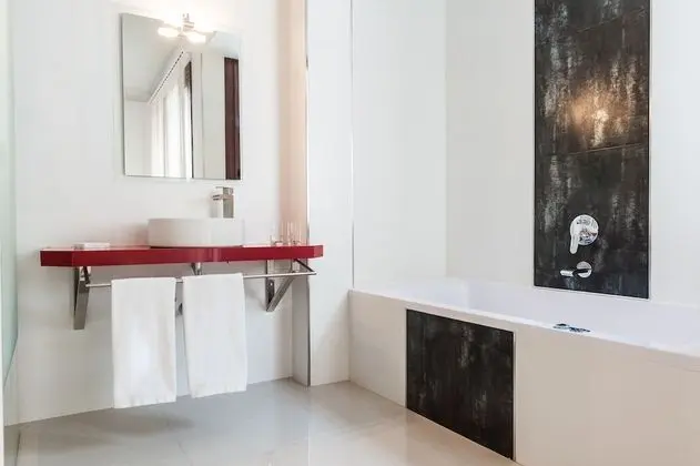 Superior Tek Büyük Yataklı Oda, Balkon