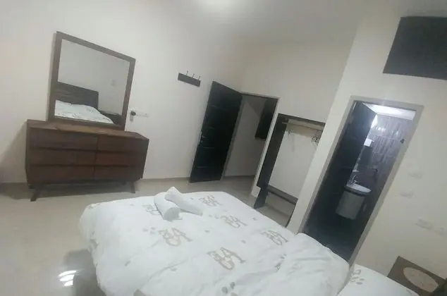 Design Tek Büyük Yataklı Oda