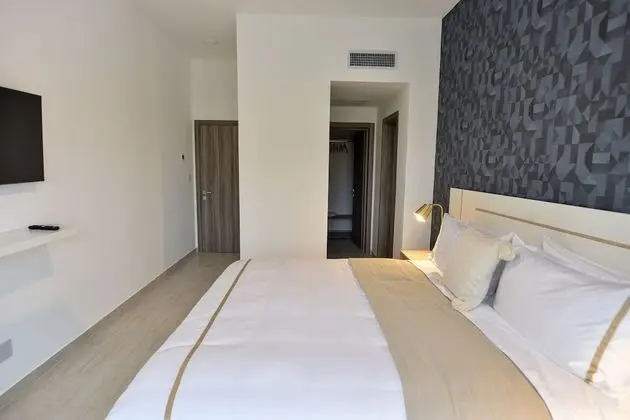 2 BR Apt - 209