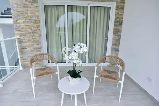 2 BR Apt - 209