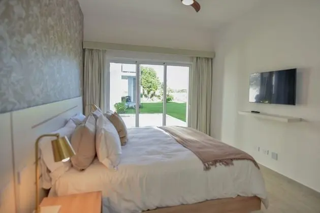 2 BR Apt - Garden 101