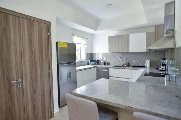 2 BR Apt - Garden 101
