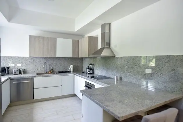2 BR Apt - Garden 101