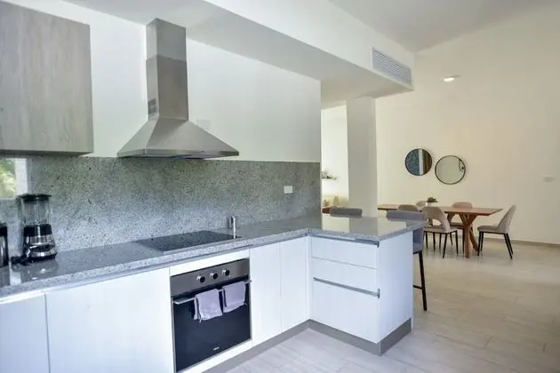 2 BR Apt - Garden 101