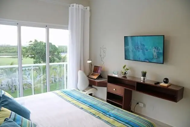 2 BR Apt Rooftop - 307