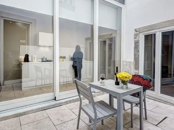 Superior Apart Daire, 1 Yatak Odası, Küçük Mutfak, Şehir Manzaralı