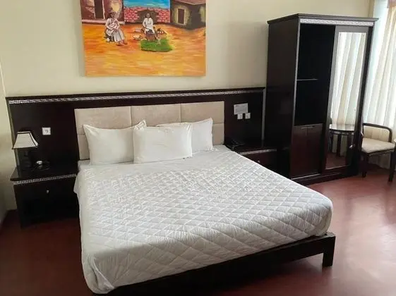 Economy Tek Büyük Yataklı Oda