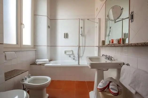 Deluxe Oda, 2 Tek Kişilik Yatak, Sigara İçilebilir