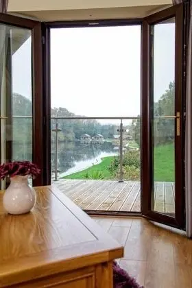Panoramic Apart Daire, Birden Çok Yatak, Göl Manzaralı