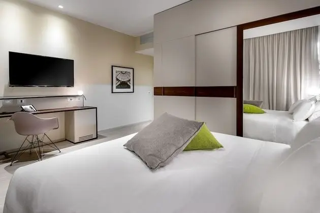 Design Oda, 1 En Büyük (King) Boy Yatak, Şehir Manzaralı