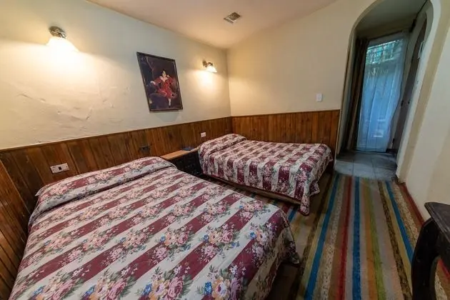 Basic Tek Büyük veya İki Ayrı Yataklı Oda, 1 Çift Kişilik veya 2 Tek Kişilik Yatak