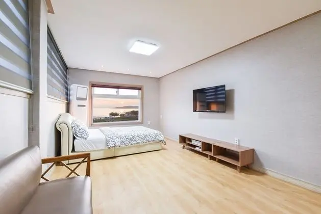 Stüdyo, Küçük Mutfak (B)