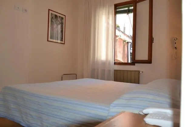 1 Çift Kişilik Veya 2 Tek Kişilik Yatak Standard