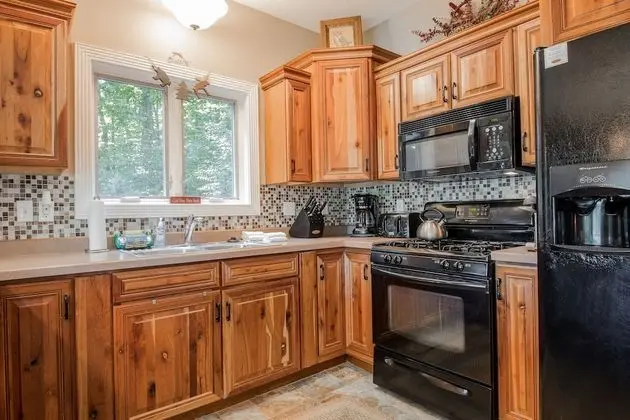 Ev, Birden Çok Yatak, Sıcak Su Havuzu