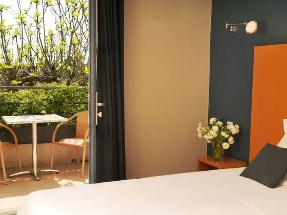 Tek Büyük Yataklı Oda (Urban)