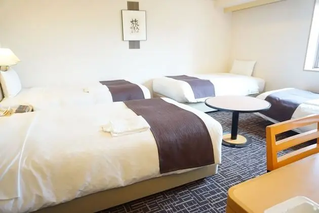 Dört Kişilik Oda, Sigara İçilebilir (with 1 Extrabed)