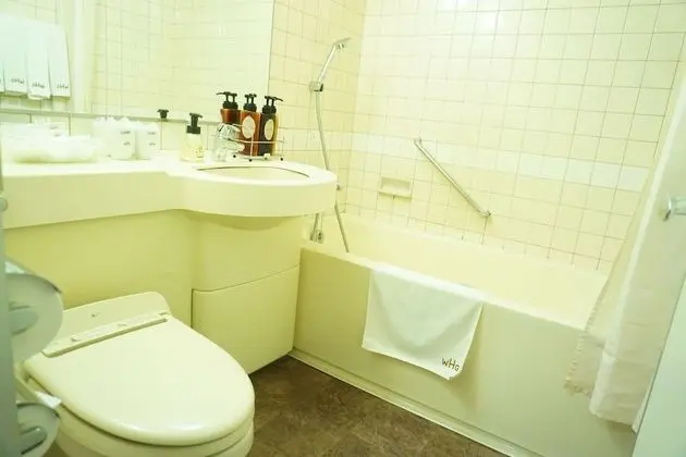 Dört Kişilik Oda, Sigara İçilebilir (with 1 Extrabed)