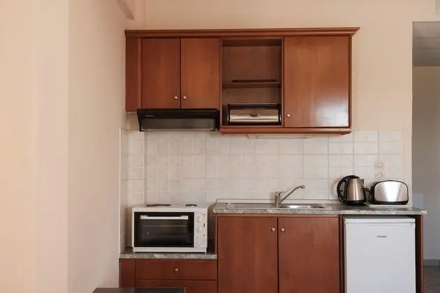 Standard Üç Kişilik Oda, Bahçe Manzaralı