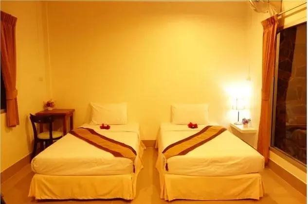 Superior Room - Free Shuttle Bus to Air Port