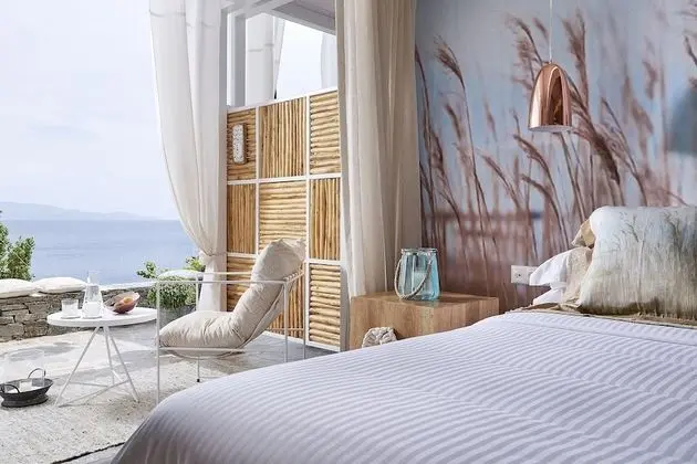 Deluxe Tek Büyük Yataklı Oda, Deniz Manzaralı, Zemin Kat