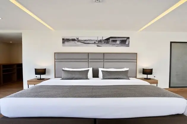 Suite Room