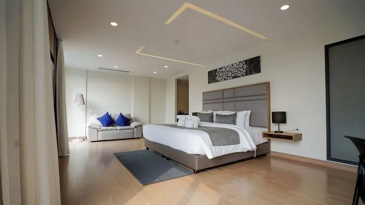 Suite Room